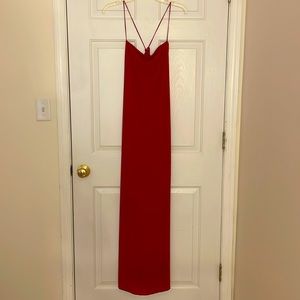 Long red Laundry Gown